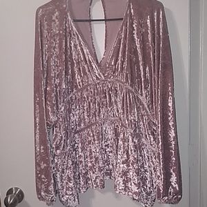 BEAUTIFUL ❤️ Flowy CRUSH Ellison Blouse Sz L